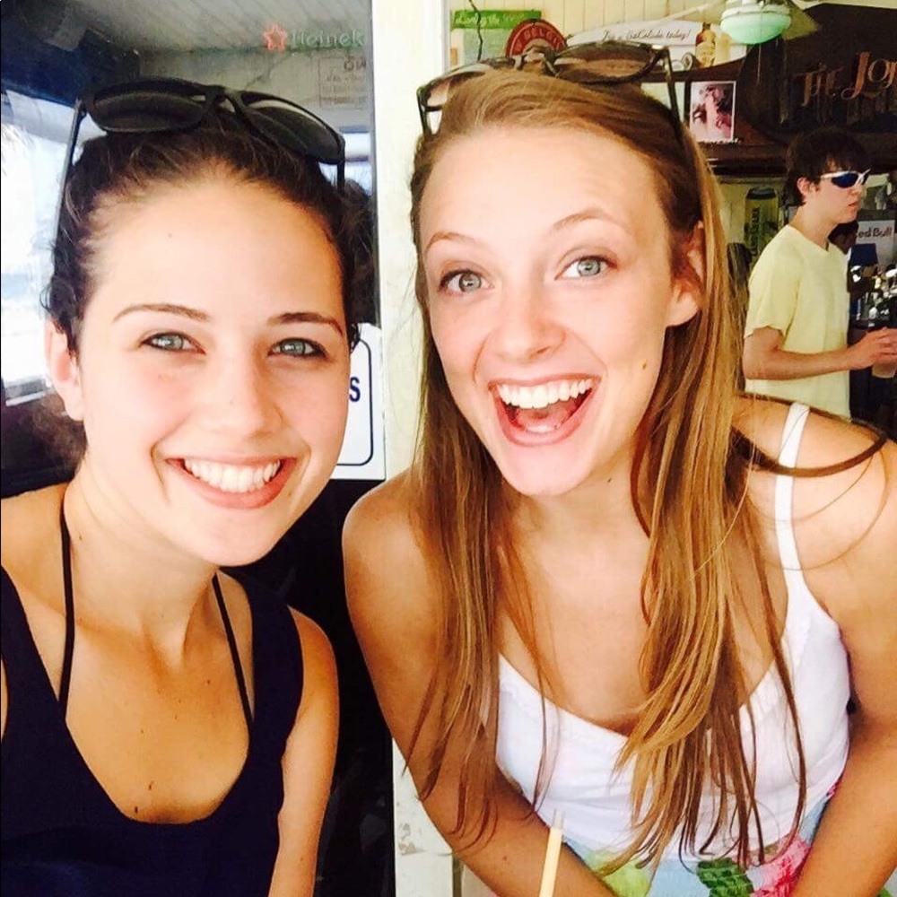 Meet your Posher, Hannah